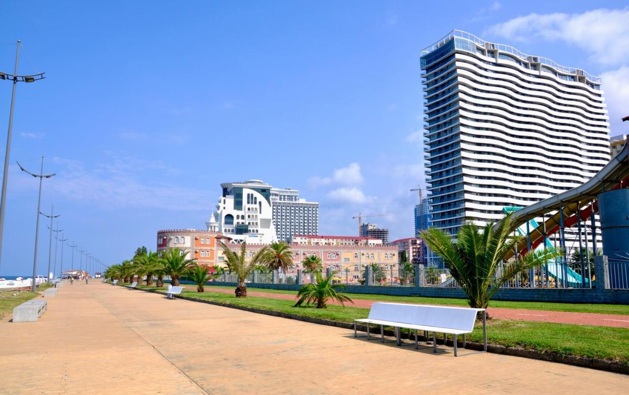 I Like Batumi Appartement Buitenkant foto